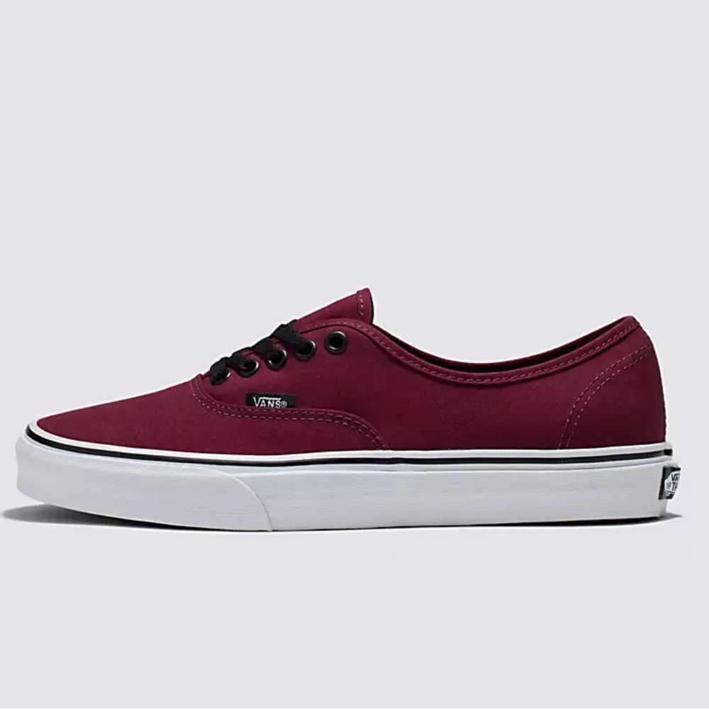 Burgundy authentic vans size 7.5